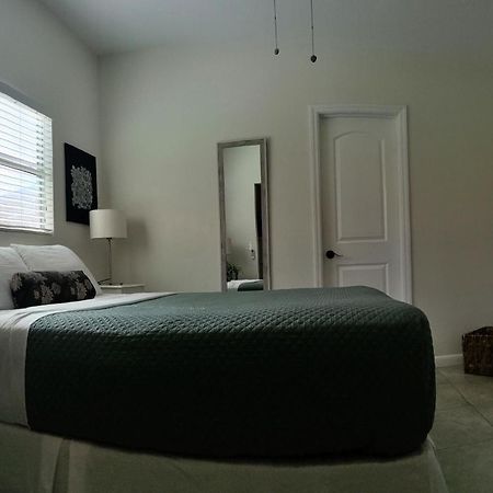 Loft Close To Downtown, Raymond James Stadium, Airport And Many More Places Τάμπα Εξωτερικό φωτογραφία