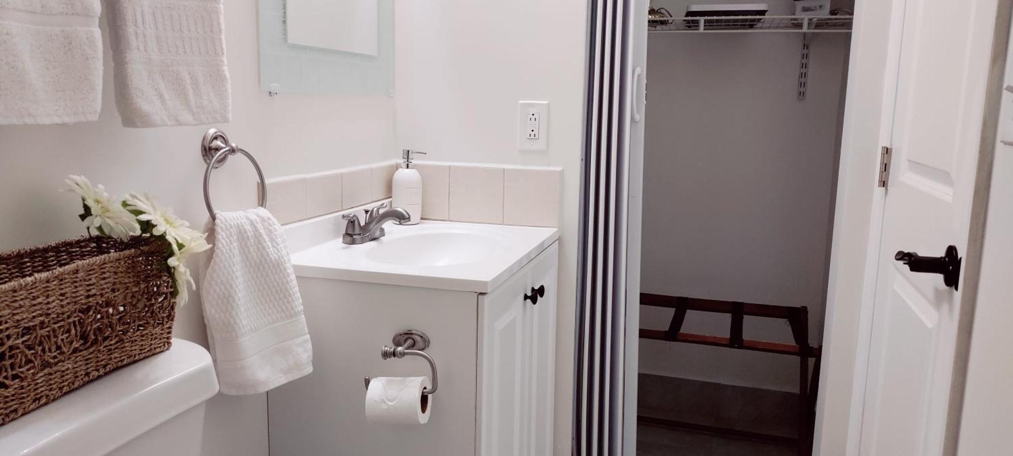 Loft Close To Downtown, Raymond James Stadium, Airport And Many More Places Τάμπα Εξωτερικό φωτογραφία