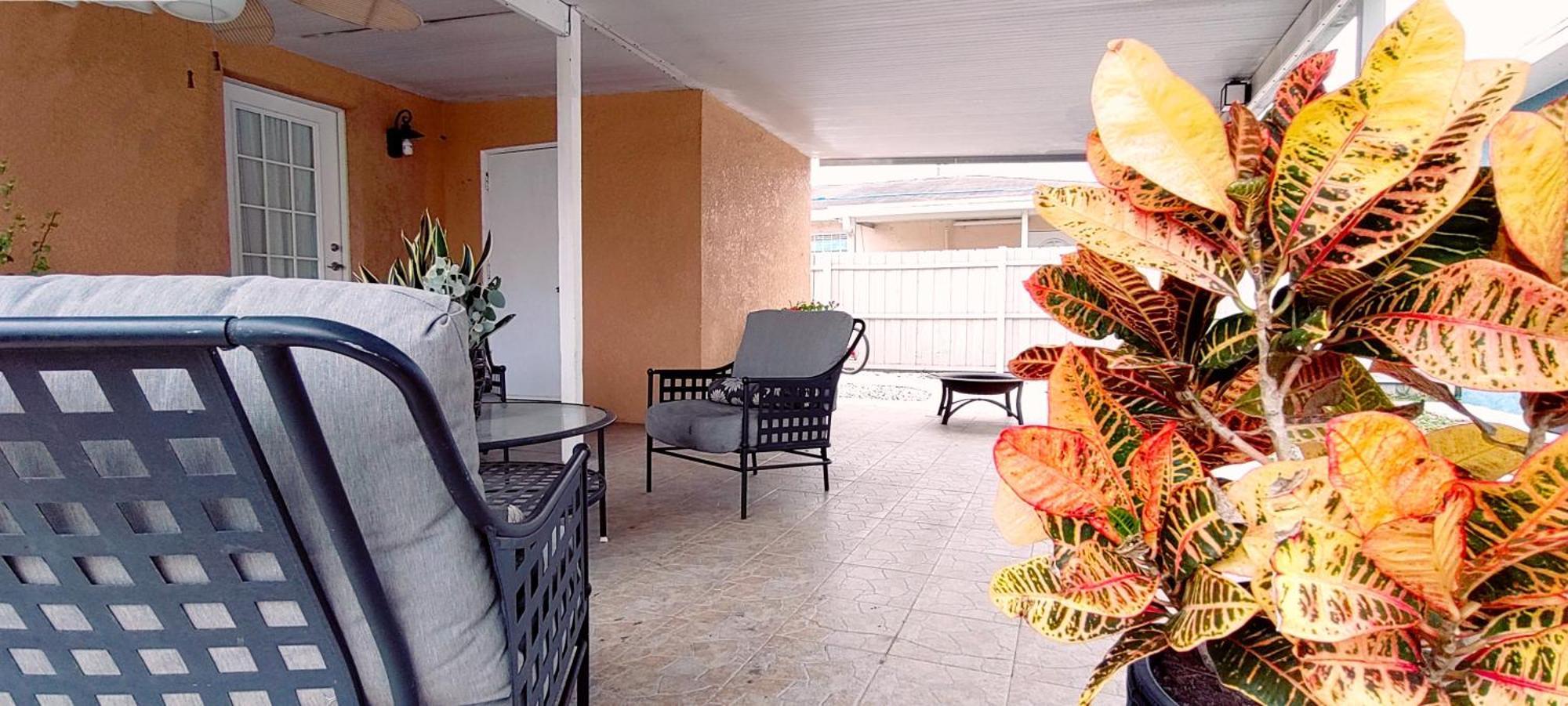 Loft Close To Downtown, Raymond James Stadium, Airport And Many More Places Τάμπα Εξωτερικό φωτογραφία